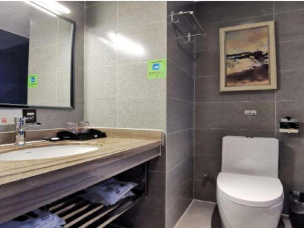 T Social Hotel Guangzhou Railway Station Branch Exteriér fotografie
